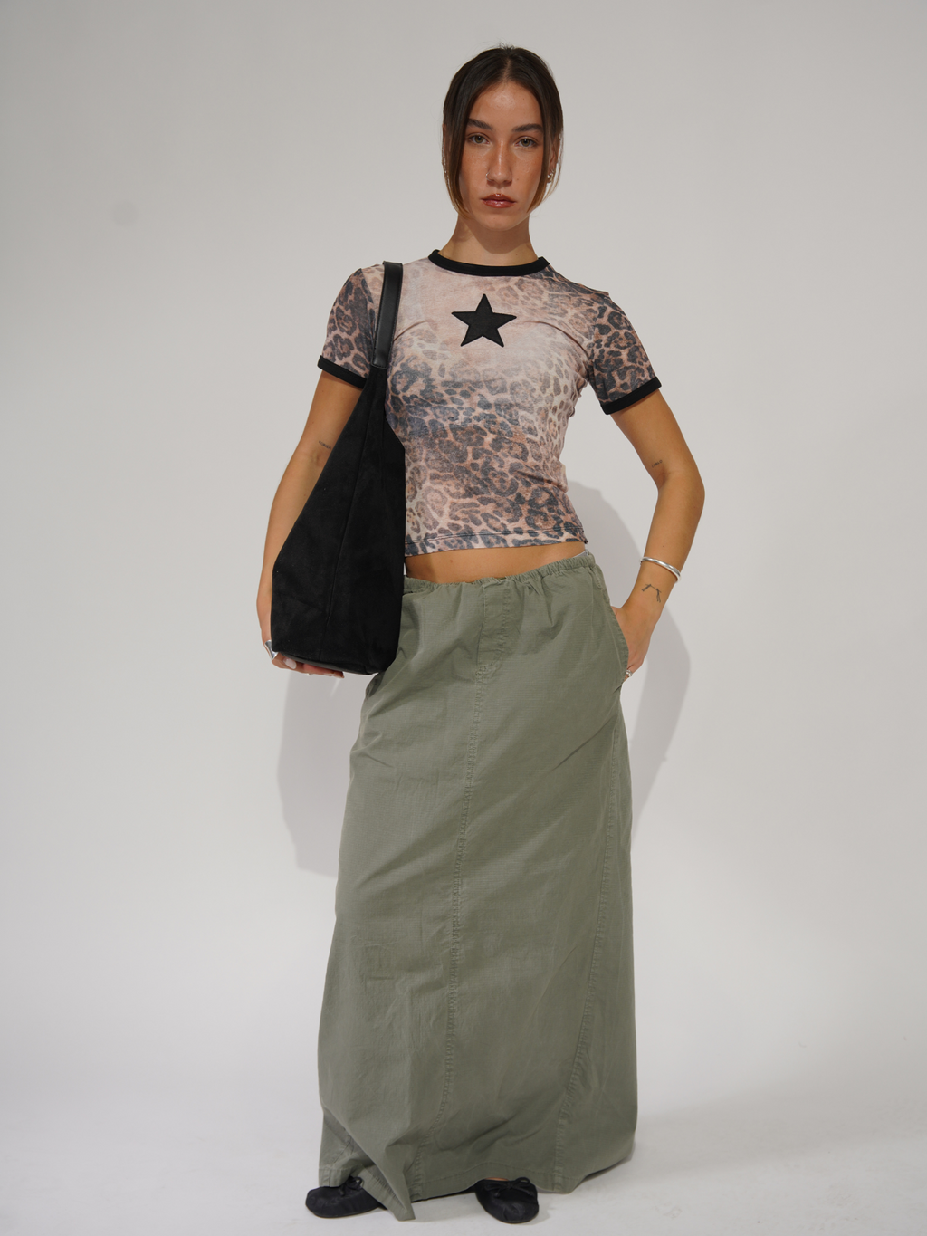 Timeless Leather Tote for Everyday Use