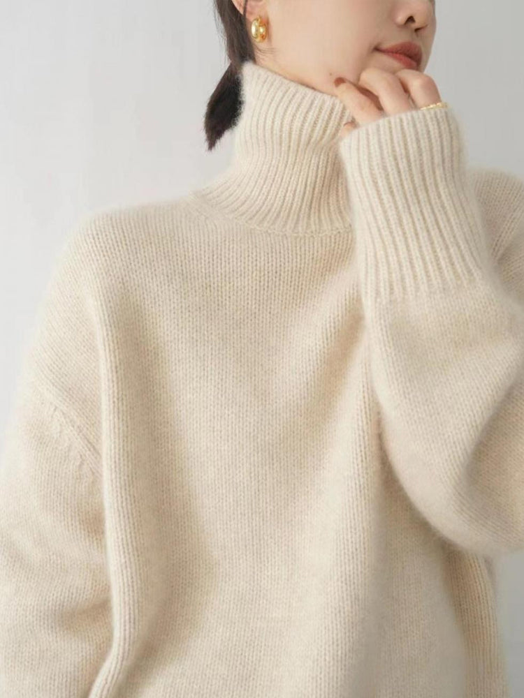 Chic Women's Knit Turtleneck Sweater