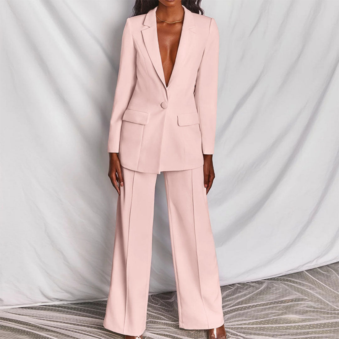 Hayley - Stylish Women's Blazer and Trousers Ensemble